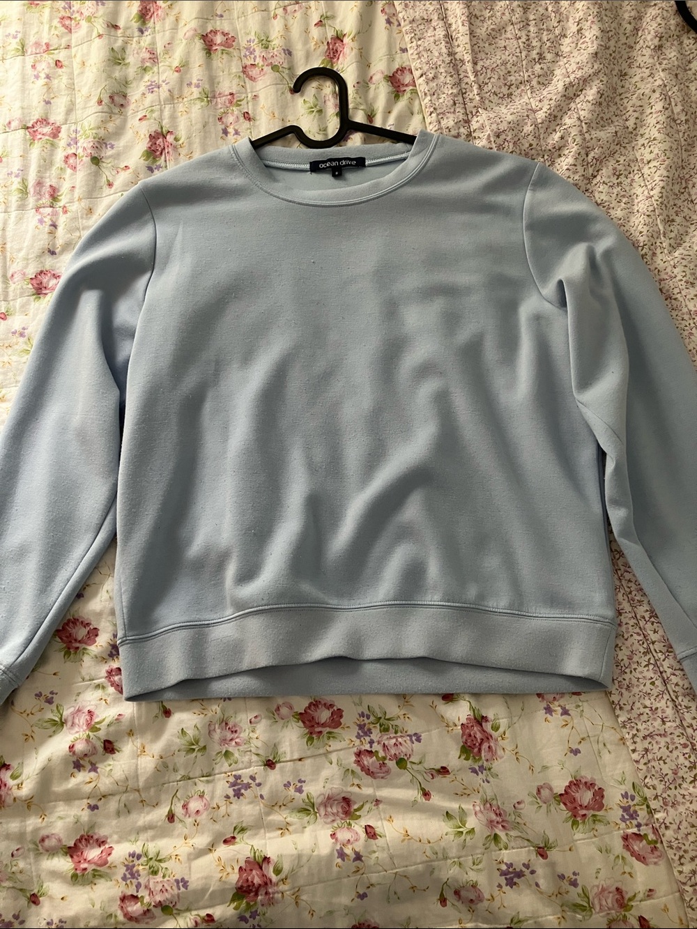 Baby blue soft pull over